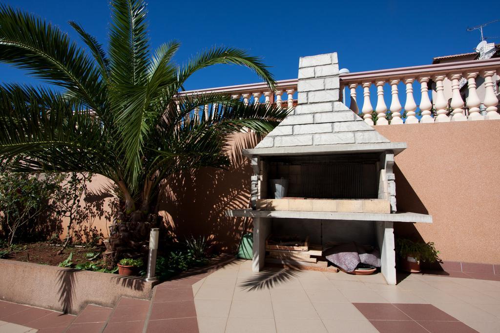 Apartments Canaria Pula Zewnętrze zdjęcie