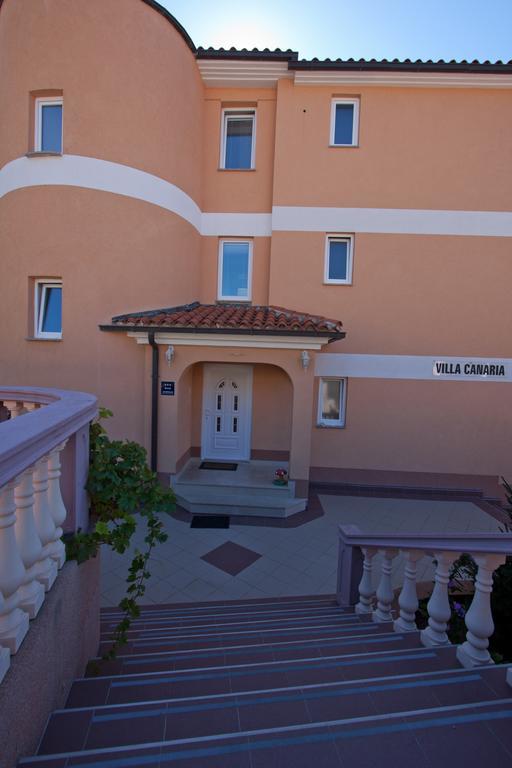 Apartments Canaria Pula Zewnętrze zdjęcie