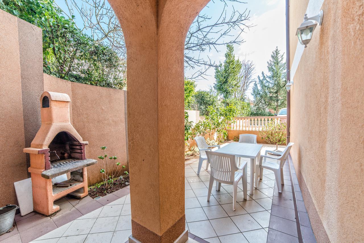 Apartments Canaria Pula Zewnętrze zdjęcie