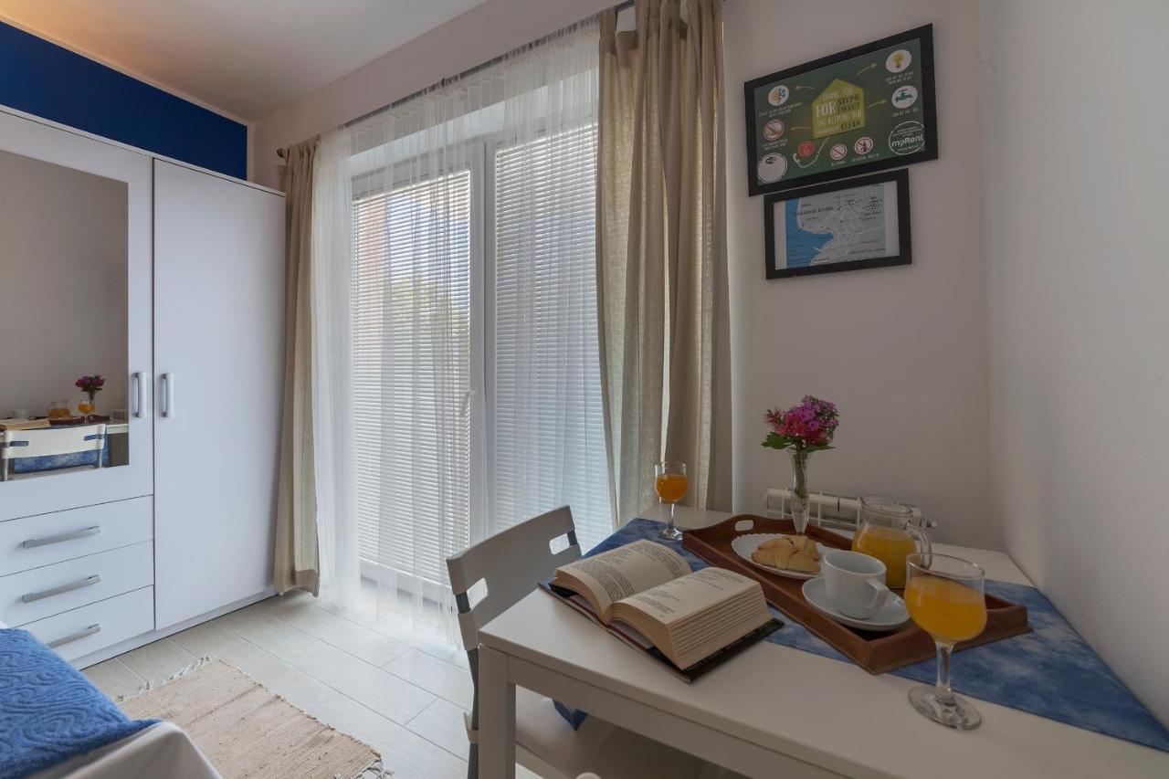 Apartments Canaria Pula Zewnętrze zdjęcie