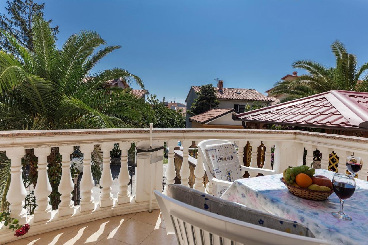 Apartments Canaria Pula Zewnętrze zdjęcie