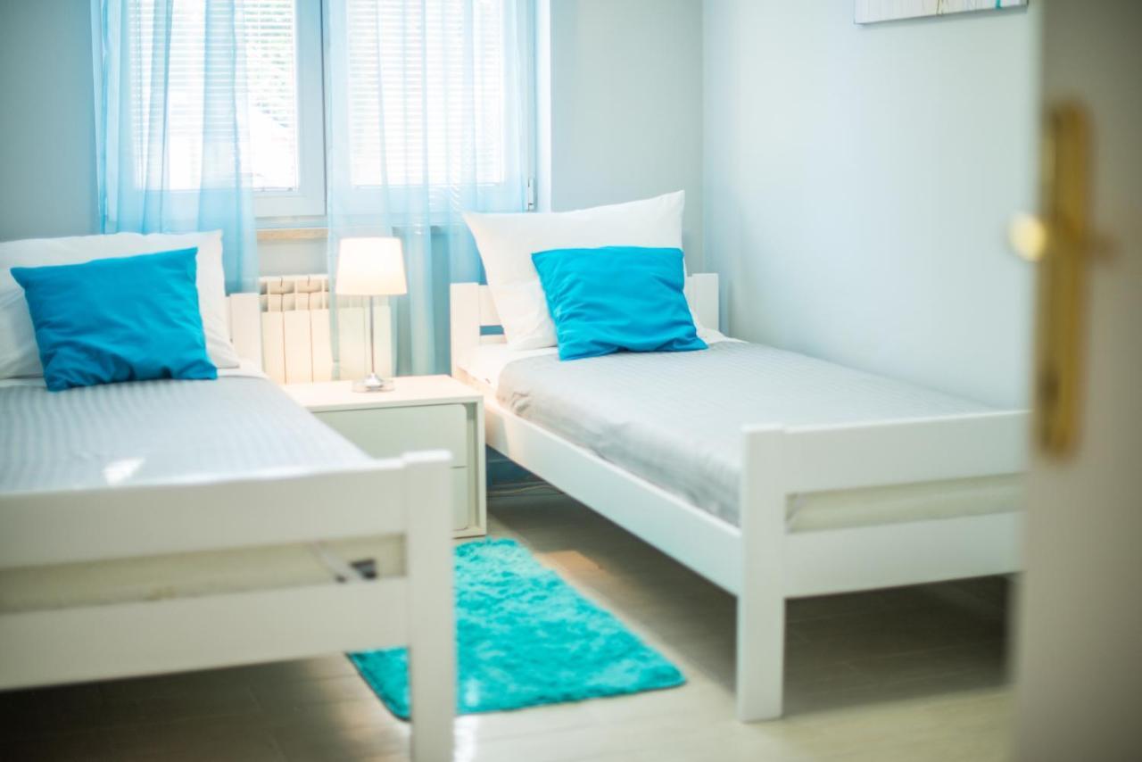 Apartments Canaria Pula Zewnętrze zdjęcie
