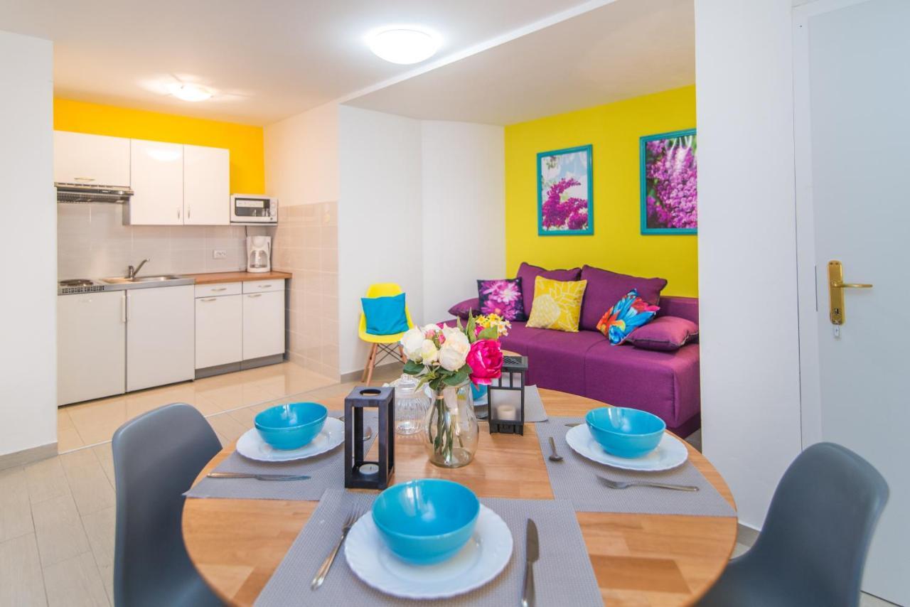 Apartments Canaria Pula Zewnętrze zdjęcie